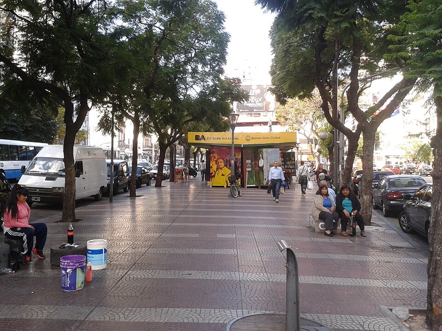 Plaza Primera Junta Antiques Fair
