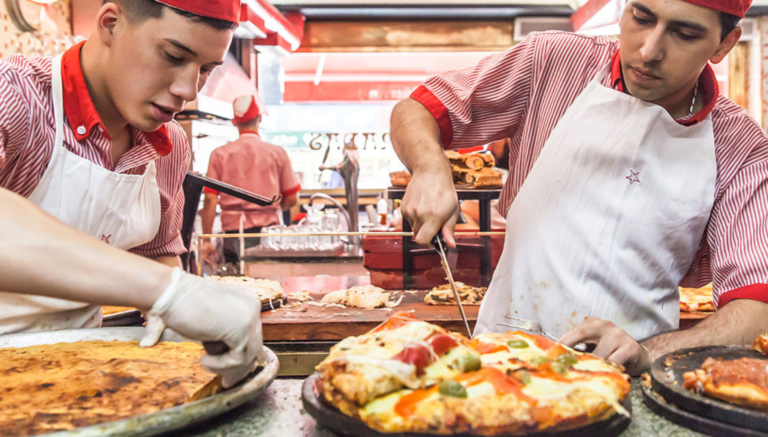 Pizzería Güerrín: The Legendary Pizza Spot in Buenos Aires