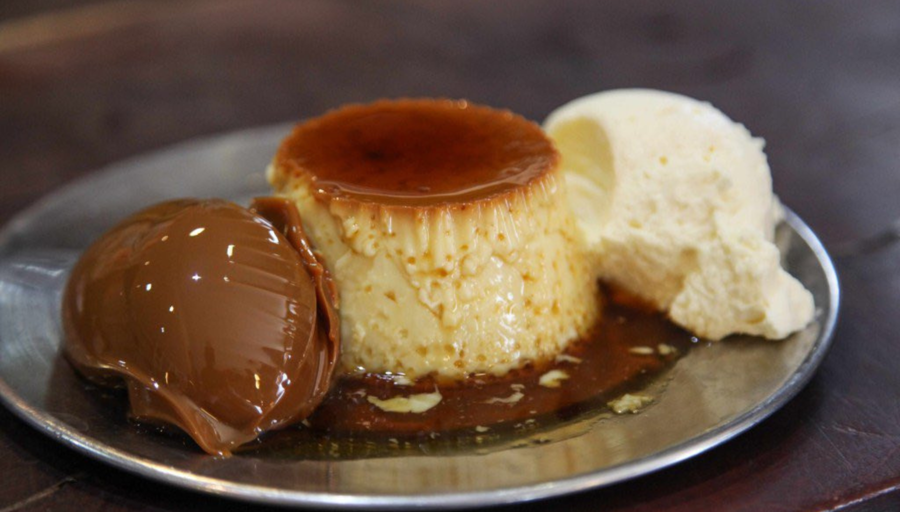 Flan Mixto — traditional Argentine custard dessert with dulce de leche