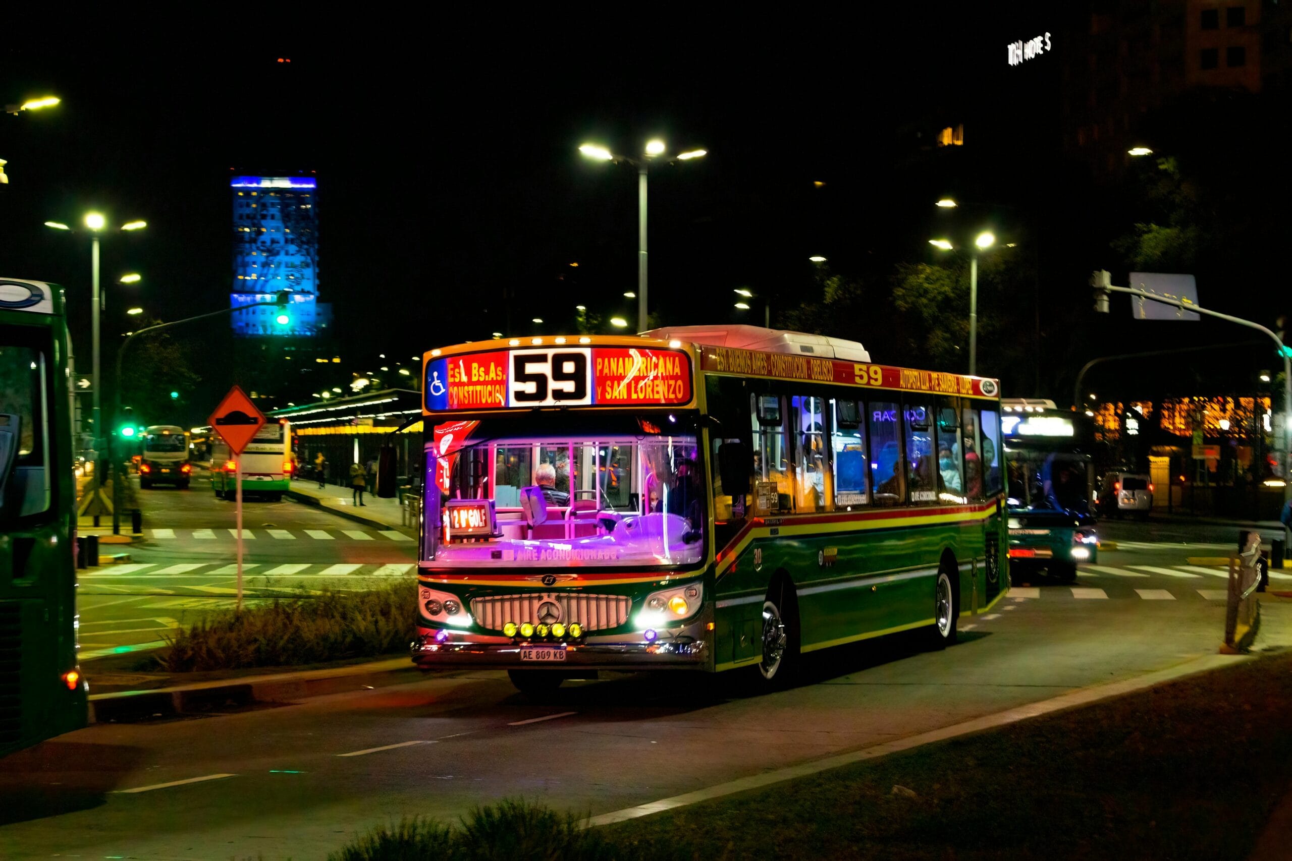 A colectivo city bus in Buenos Aires