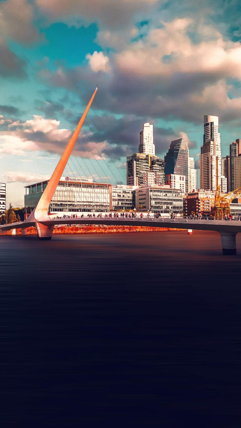 Buenos Aires en ferry desde Uruguay: la guía de la escapada perfecta